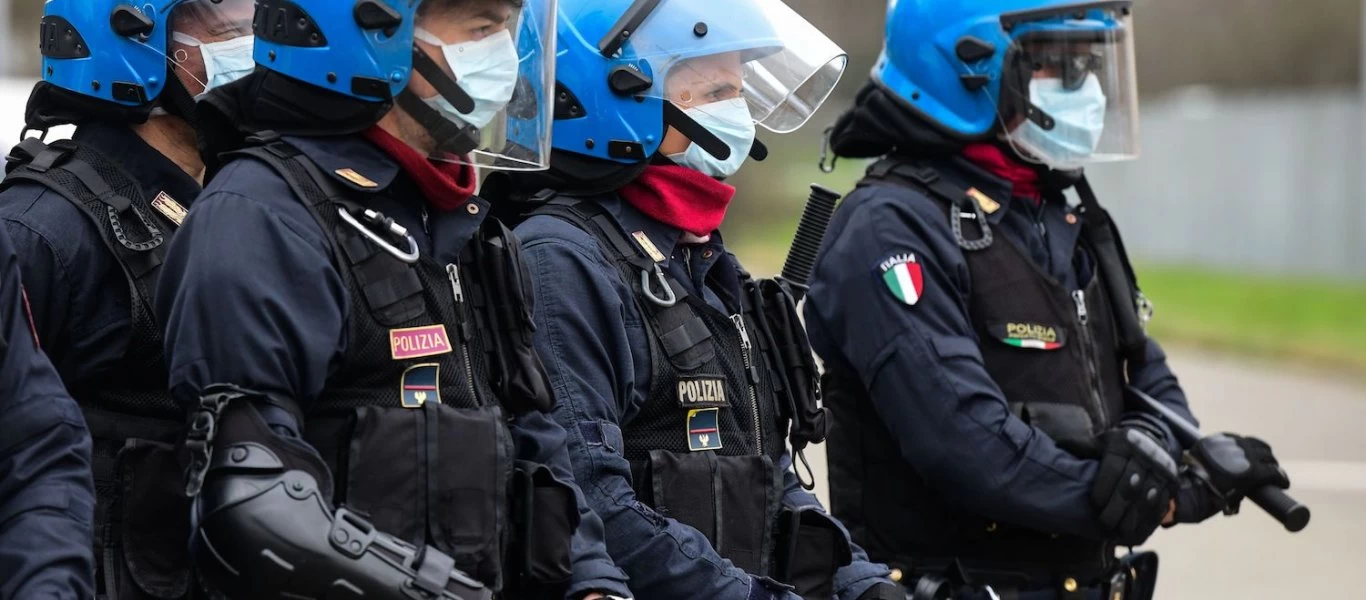 Οριακή η κατάσταση στην Ιταλία - La Stampa: Ο Τζ.Κόντε φοβάται λαϊκή εξέγερση και λεηλασίες!